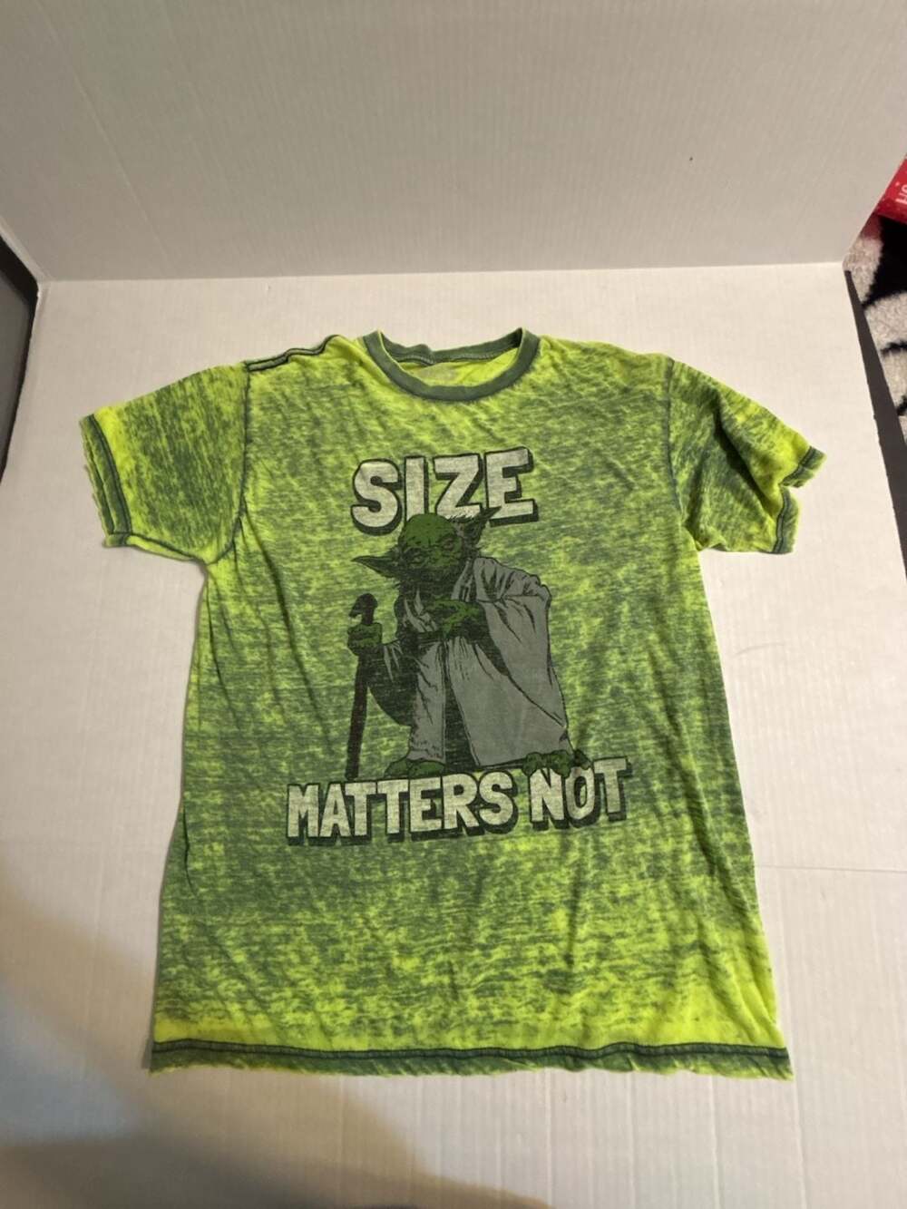 Star Wars Yoda Size Matters Not Burnout T-Shirt Size S